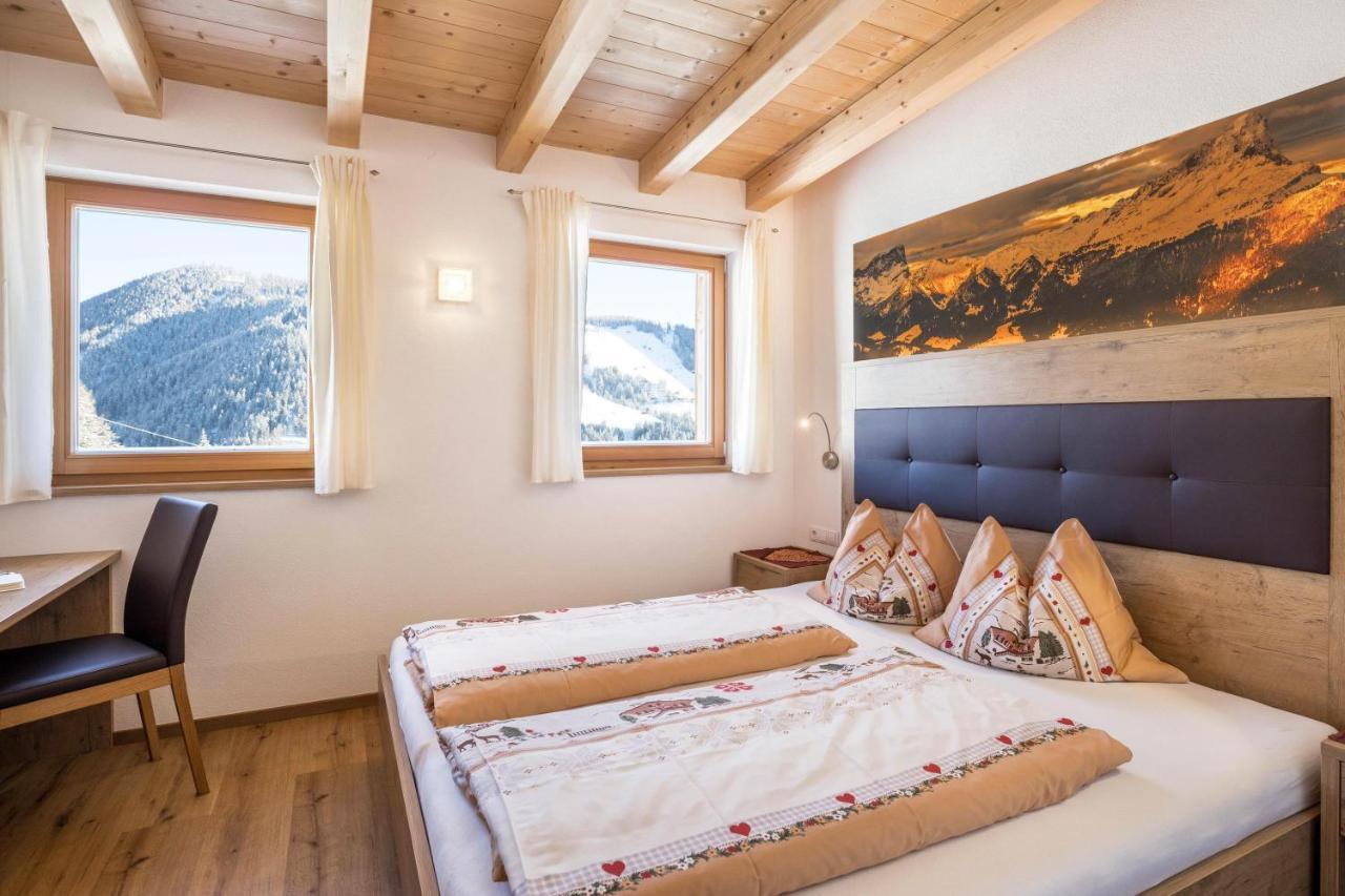 Ciasa Funtanies Sas Dla Crusc Apartment San Martino in Badia Luaran gambar
